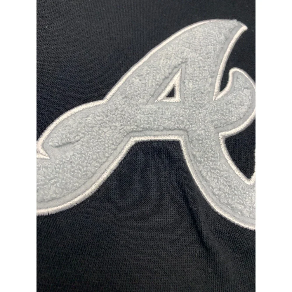 Atlanta Braves Stitches Hoodie Mens M Chenile Spellout Embroidered MLB Pullover - Picture 3 of 9